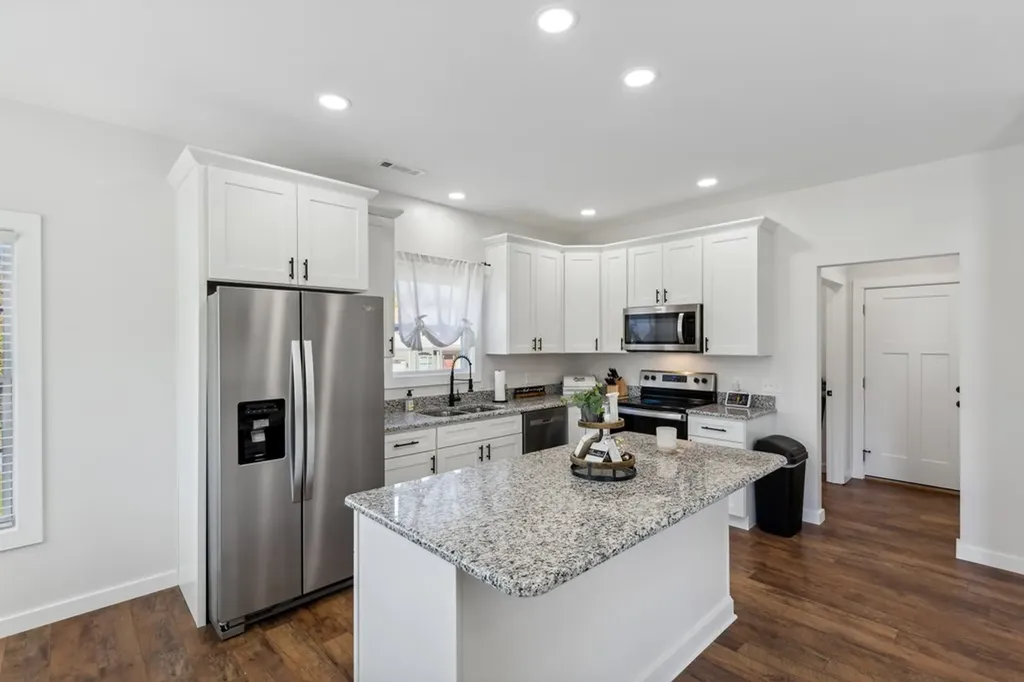 267 Kendallwood Drive Gainesboro TN 38562