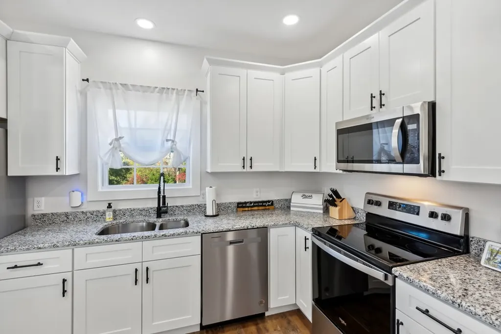 267 Kendallwood Drive Gainesboro TN 38562