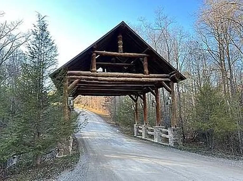Lot 11 Camp Creek Road Spencer TN 38585