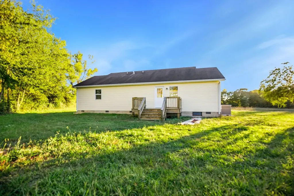 620 Smith Road Smithville TN 37166