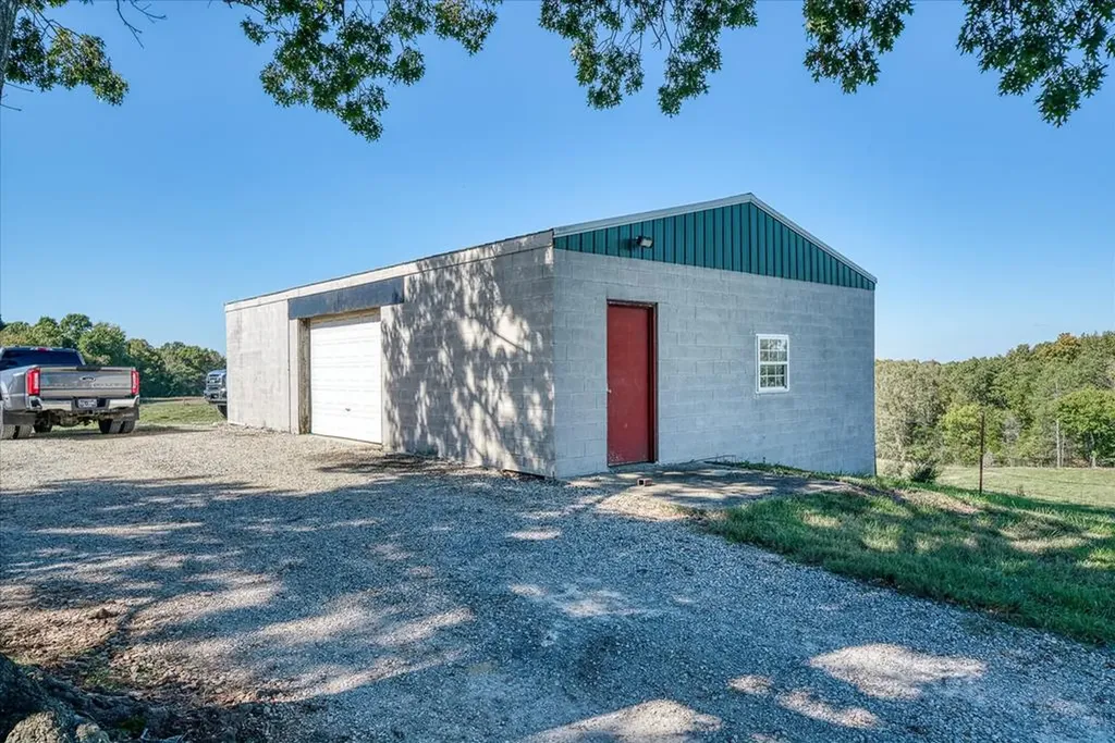 203 Heard Ridge Road Monroe TN 38573