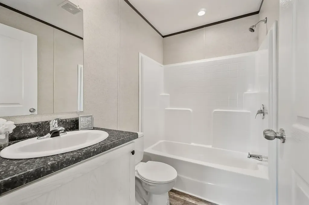 7960 Mcminnville Smithville TN 37166