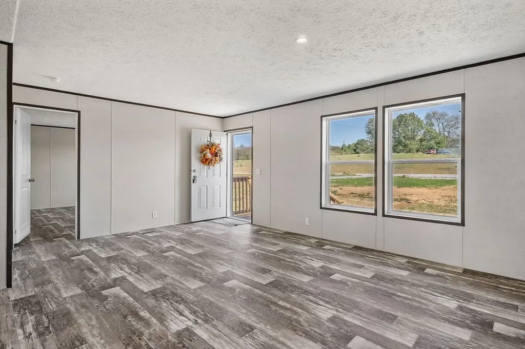 7960 Mcminnville Smithville TN 37166