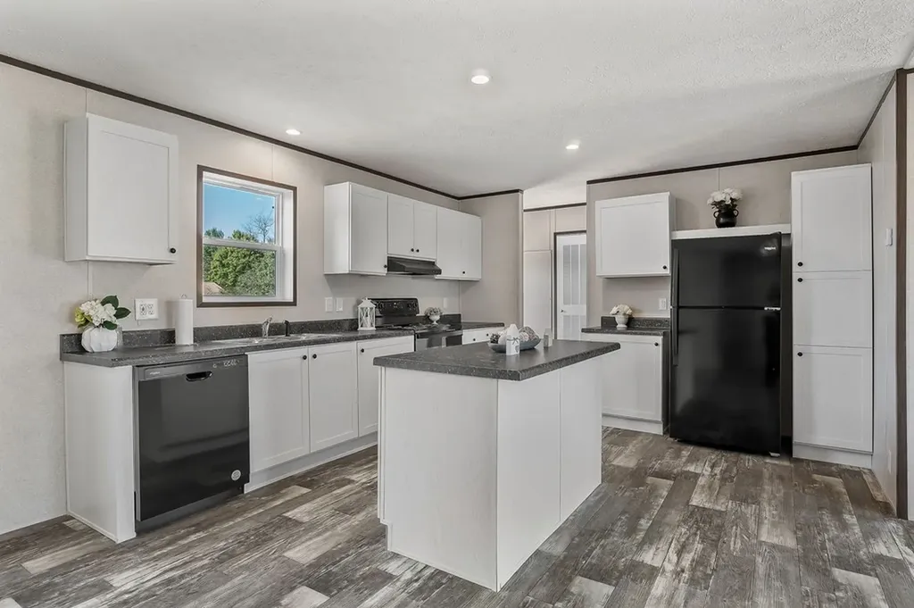 7960 Mcminnville Smithville TN 37166