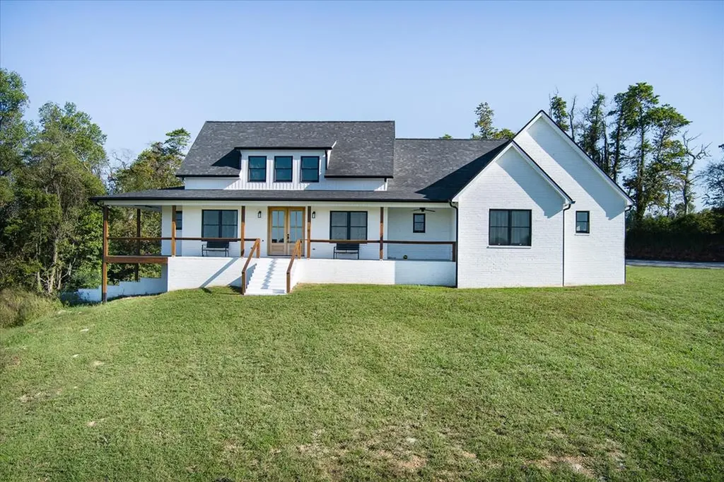 152 Lou Lane Cookeville TN 38506