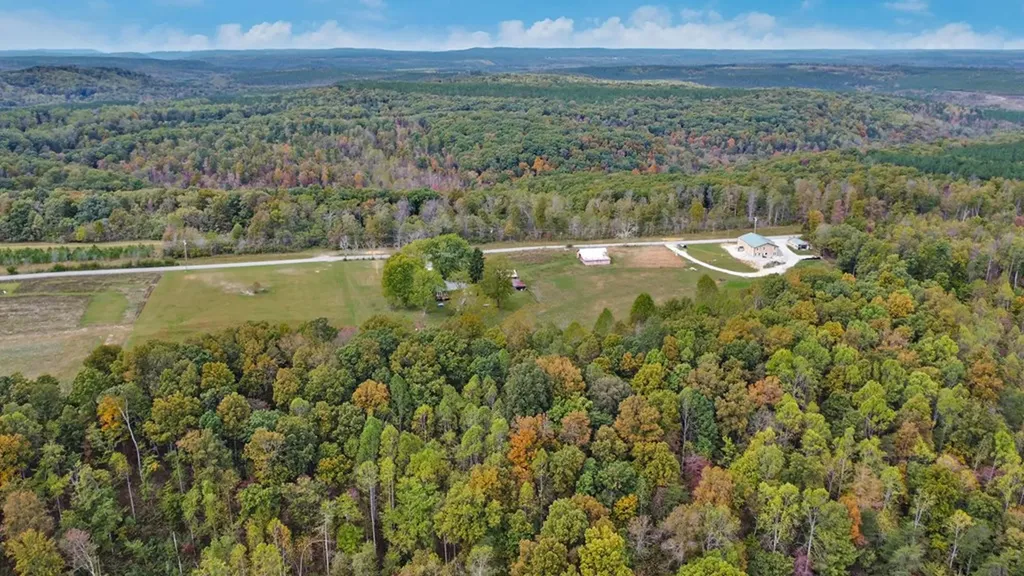 4093 Flynns Cove Road Crossville TN 38572