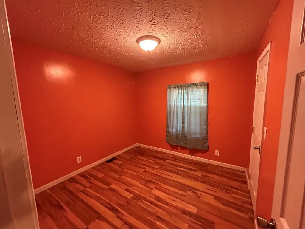 2106 Old Wolf River Road Jamestown TN 38556