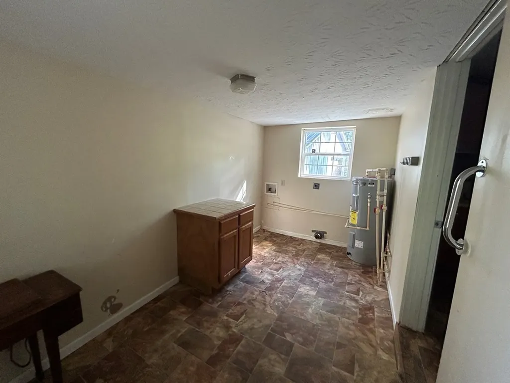 2106 Old Wolf River Road Jamestown TN 38556