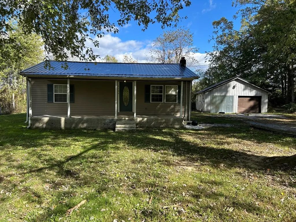 2106 Old Wolf River Road Jamestown TN 38556