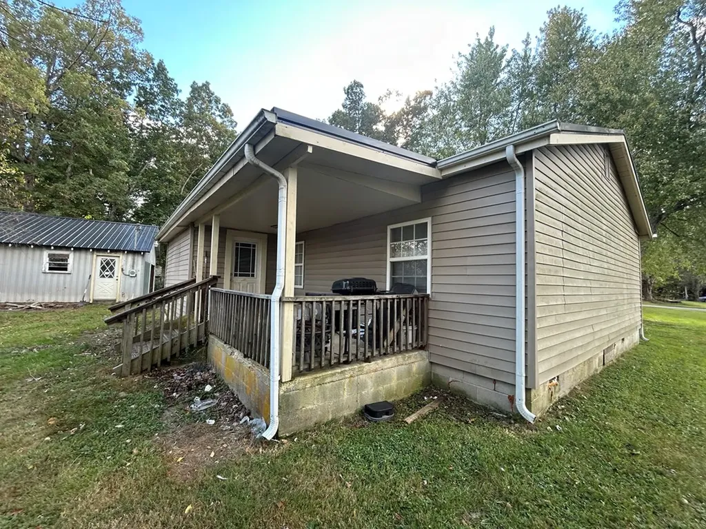 2106 Old Wolf River Road Jamestown TN 38556