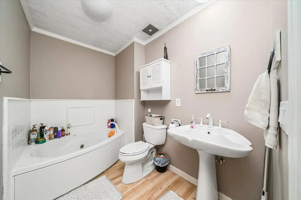 1149 Earl Jones Road Crossville TN 38555