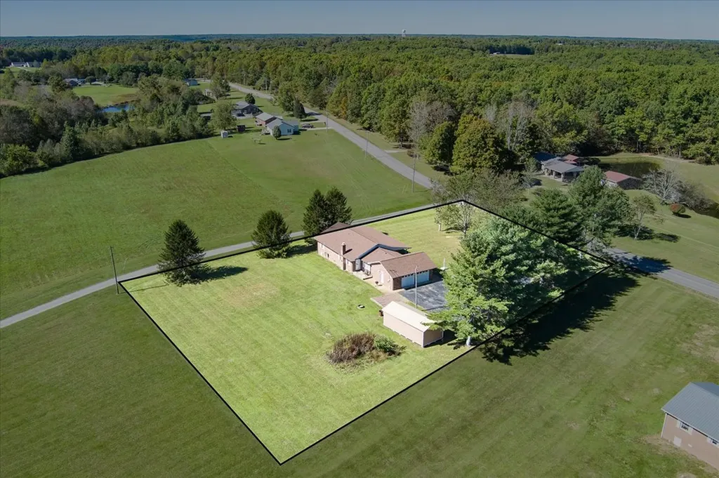 1149 Earl Jones Road Crossville TN 38555