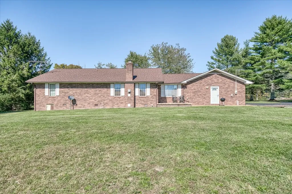 1149 Earl Jones Road Crossville TN 38555