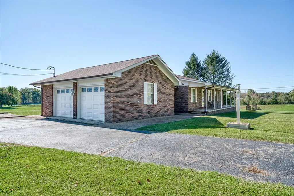 1149 Earl Jones Road Crossville TN 38555