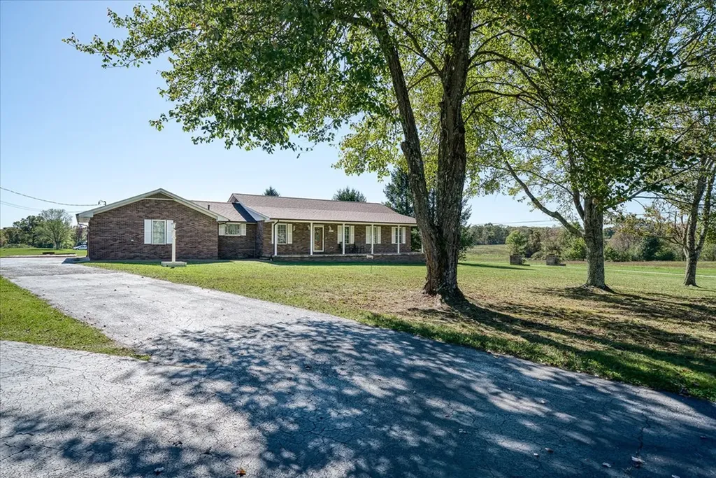 1149 Earl Jones Road Crossville TN 38555