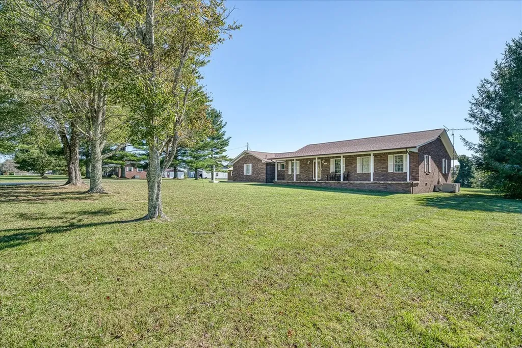 1149 Earl Jones Road Crossville TN 38555