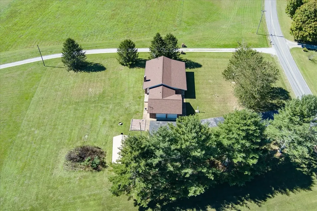 1149 Earl Jones Road Crossville TN 38555