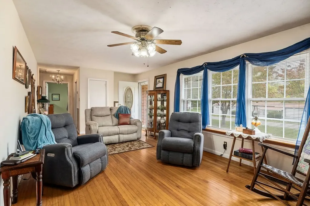 222 Spurrier Livingston TN 38570