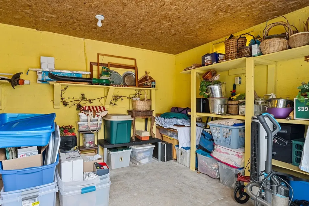 222 Spurrier Livingston TN 38570