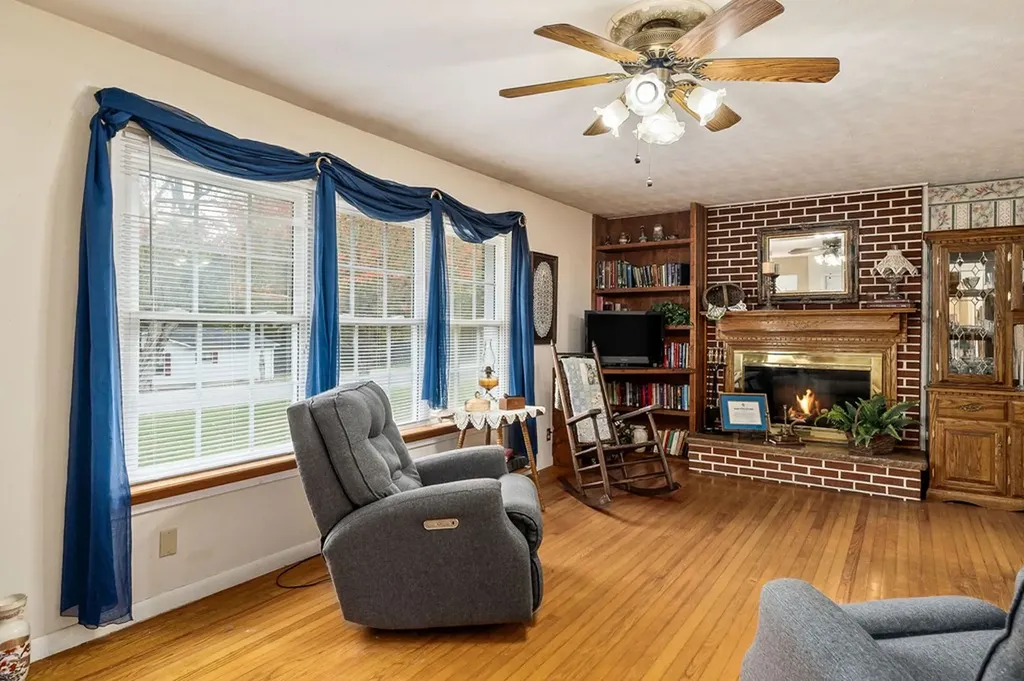 222 Spurrier Livingston TN 38570