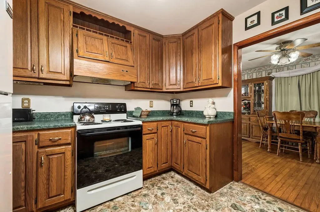 222 Spurrier Livingston TN 38570