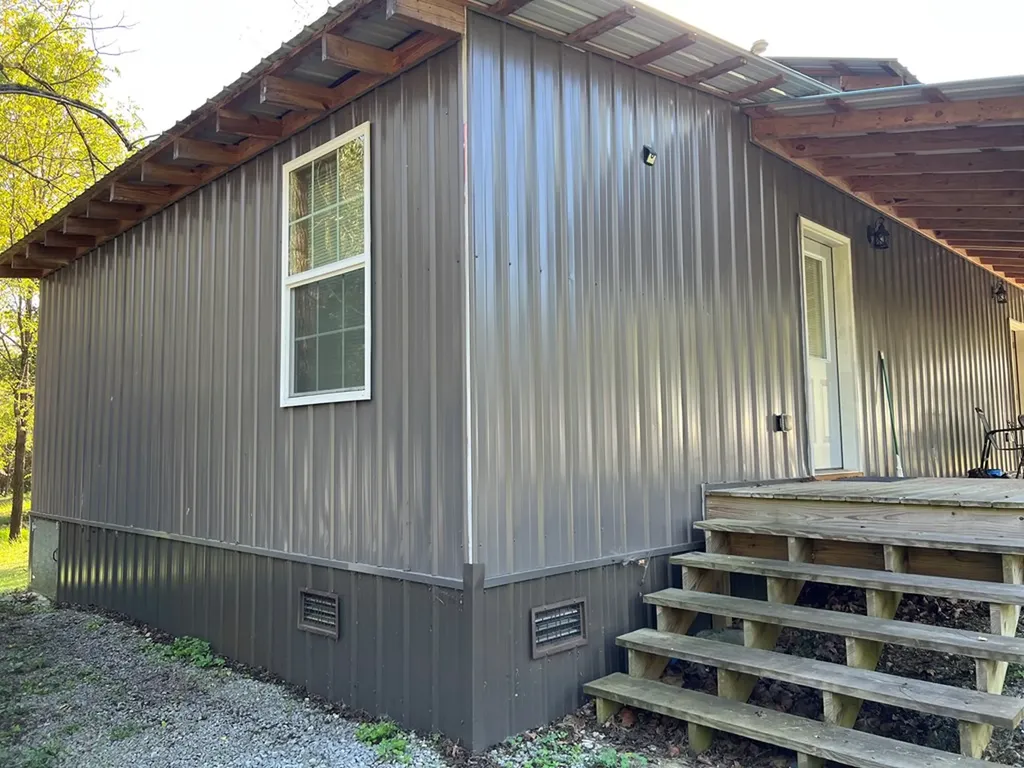 436 N Murray Street Gainesboro TN 38562