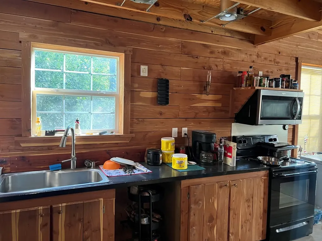 436 N Murray Street Gainesboro TN 38562