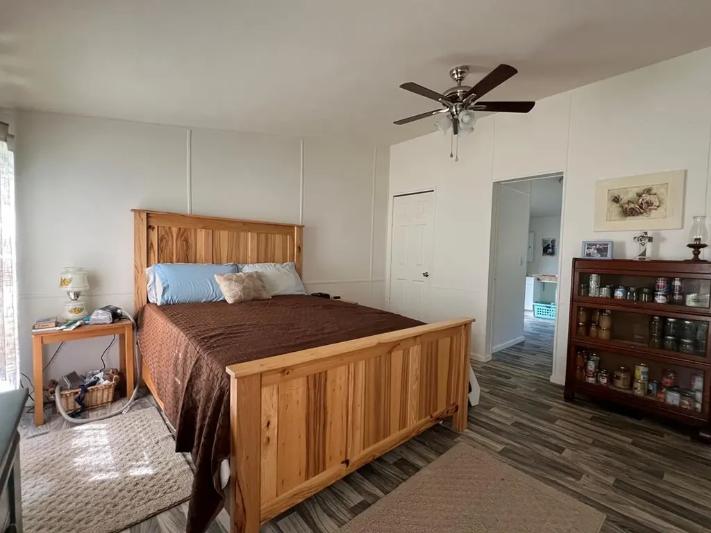 28563 State Route 30 Pikeville TN 37367