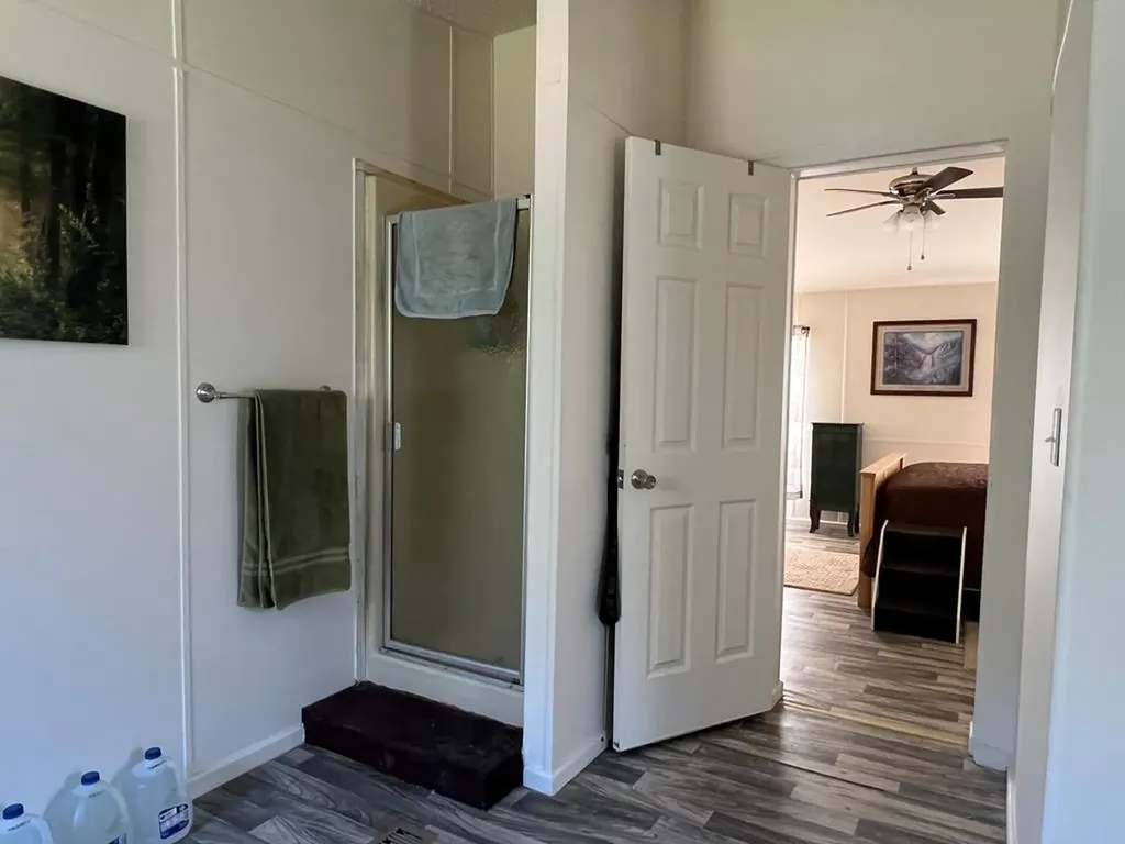 28563 State Route 30 Pikeville TN 37367