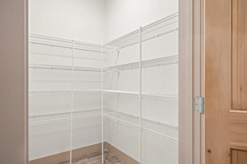 9106 Hebbertsburg Road Crab Orchard TN 37723