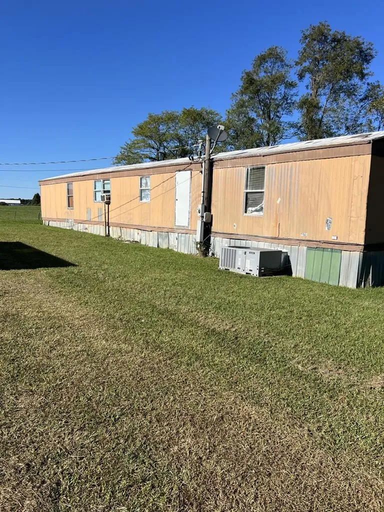 214 Old Hillcrest Drive Byrdstown TN 38549