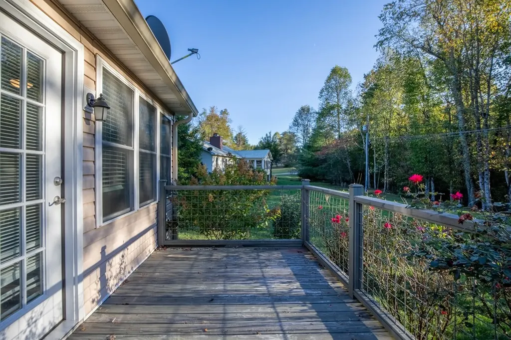 344 Meadows Road Sparta TN 38583