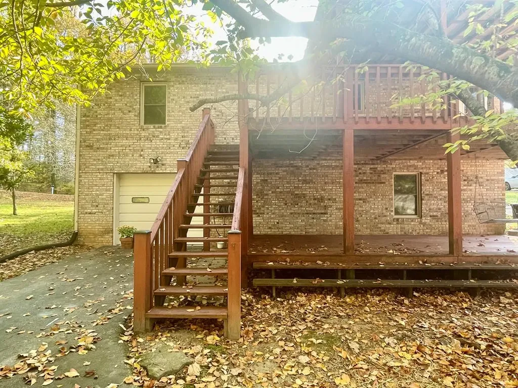 450 Dogwood Circle Cookeville TN 38501-5701