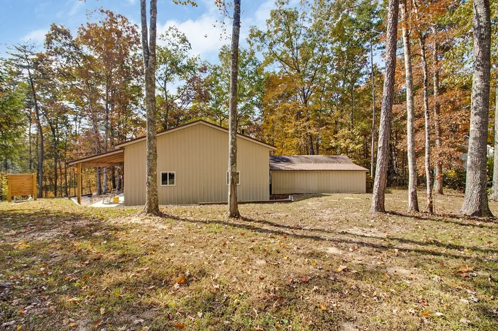 1292 Terry Lane Jamestown TN 38556