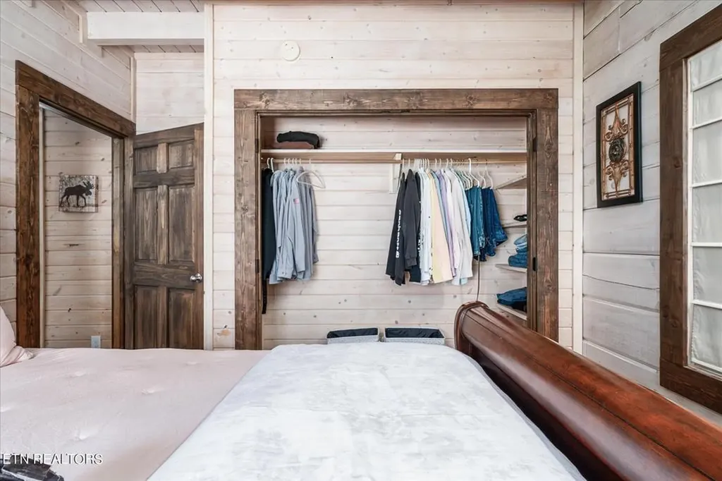 480 Big Piney Loop Wilder TN 38589