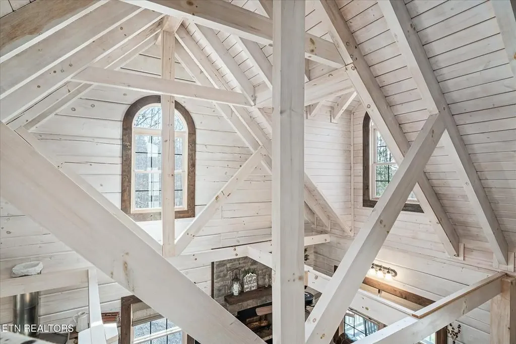 480 Big Piney Loop Wilder TN 38589