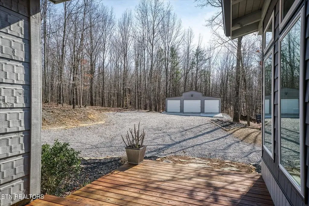 480 Big Piney Loop Wilder TN 38589