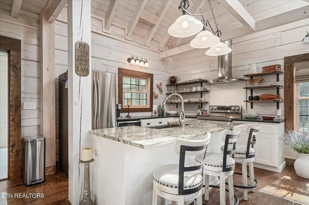 480 Big Piney Loop Wilder TN 38589