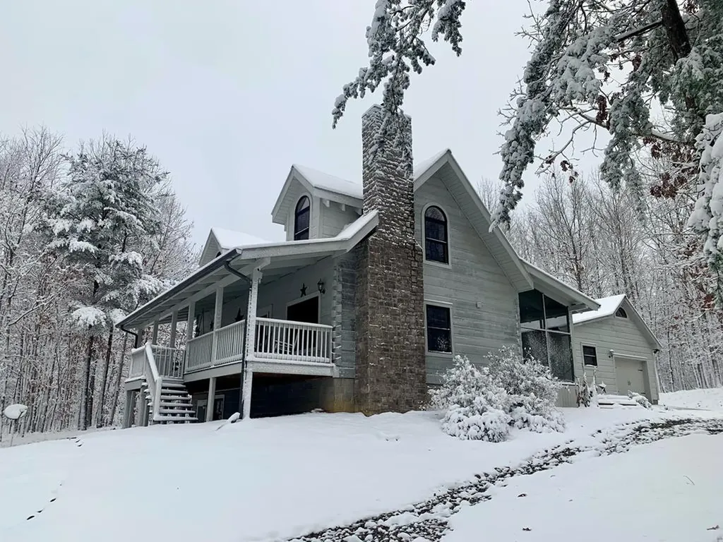 480 Big Piney Loop Wilder TN 38589