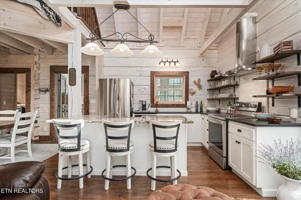 480 Big Piney Loop Wilder TN 38589