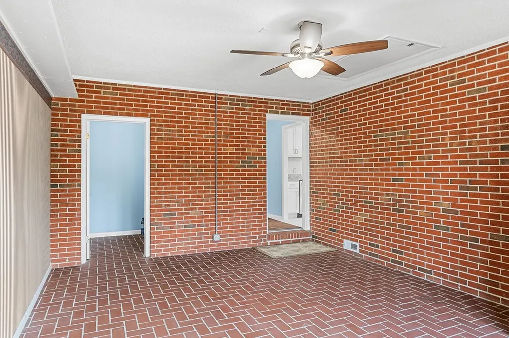 210 Gillen Drive Sparta TN 38583