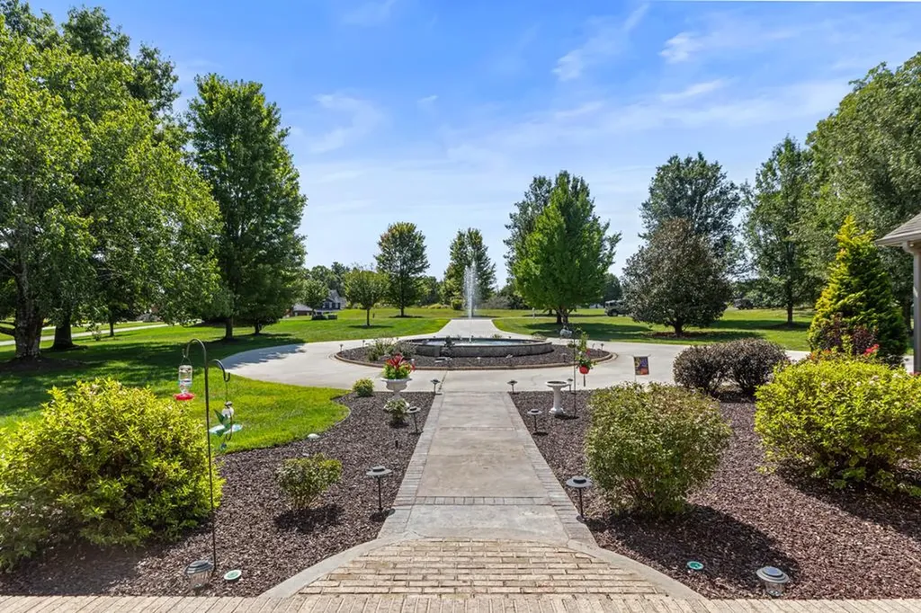 161 River Bend Drive Crossville TN 38555