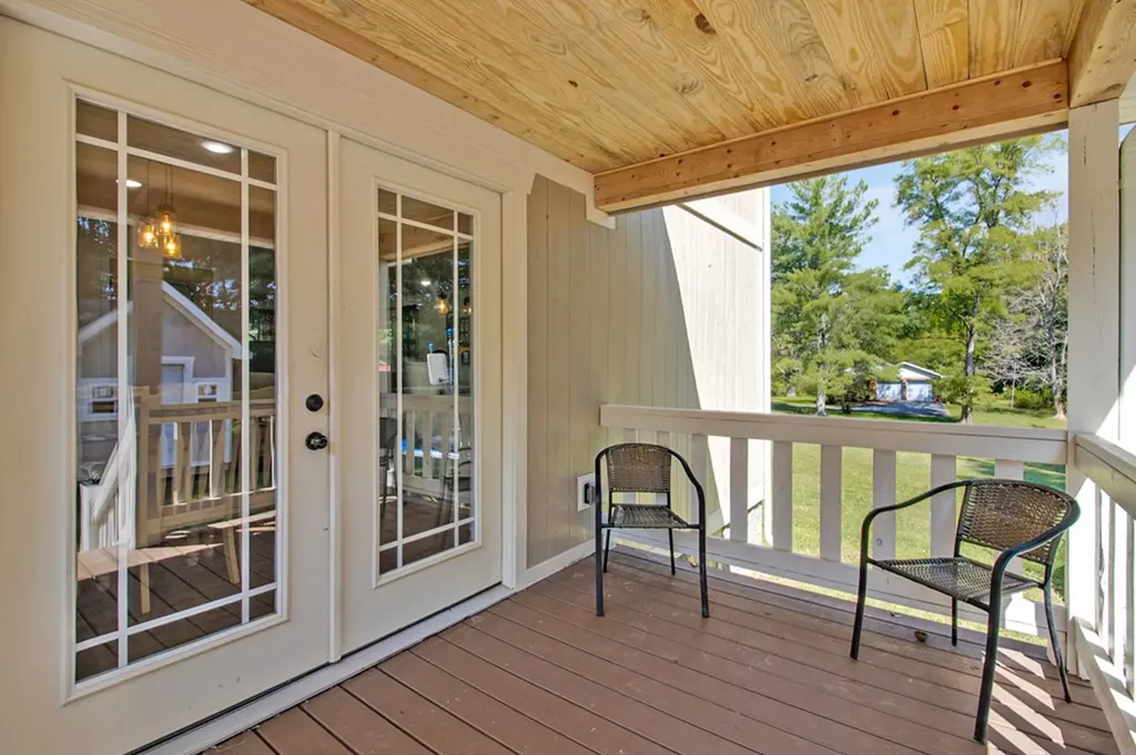 1127 Whispering Pines Lane Jamestown TN 38556