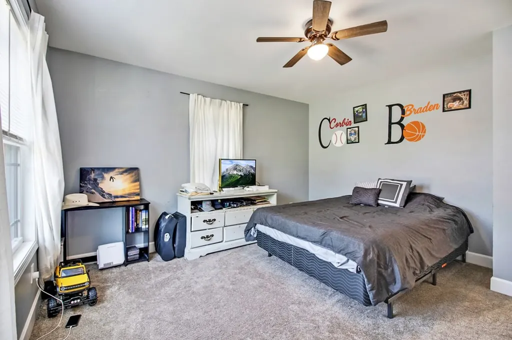 1127 Whispering Pines Lane Jamestown TN 38556