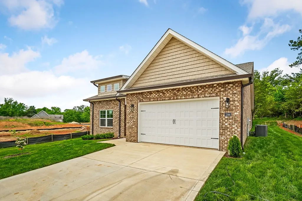 1344 Kensington Circle Cookeville TN 38501