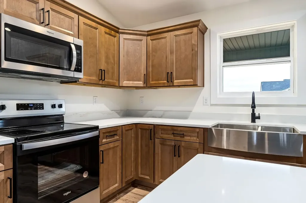 1004 N Spring Street Sparta TN 38583