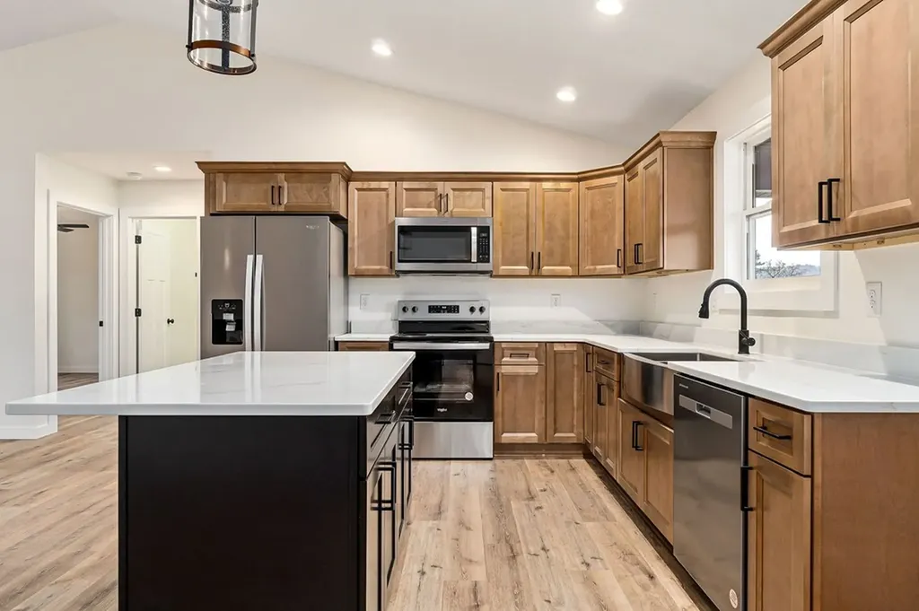 1004 N Spring Street Sparta TN 38583