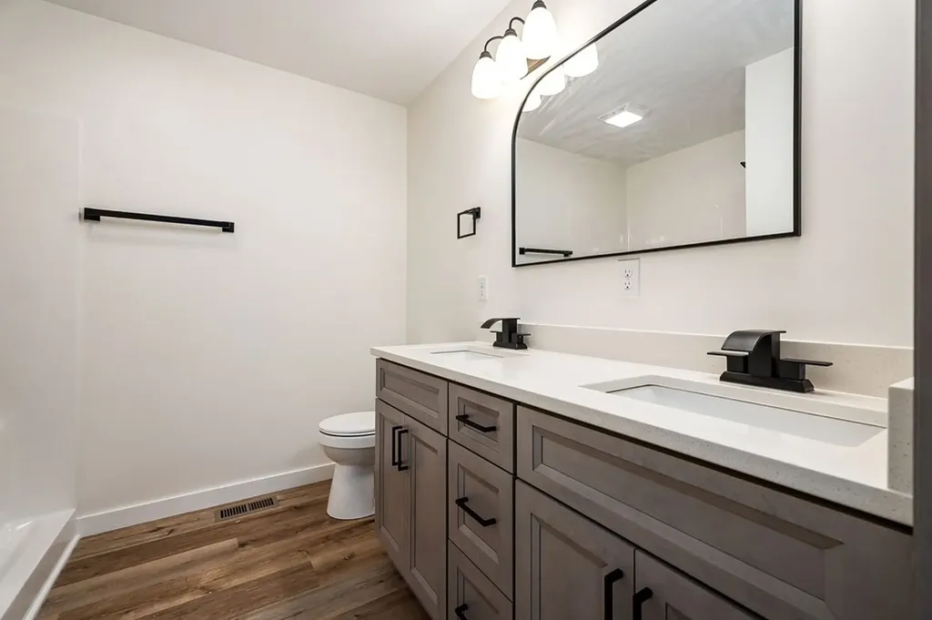 1004 N Spring Street Sparta TN 38583