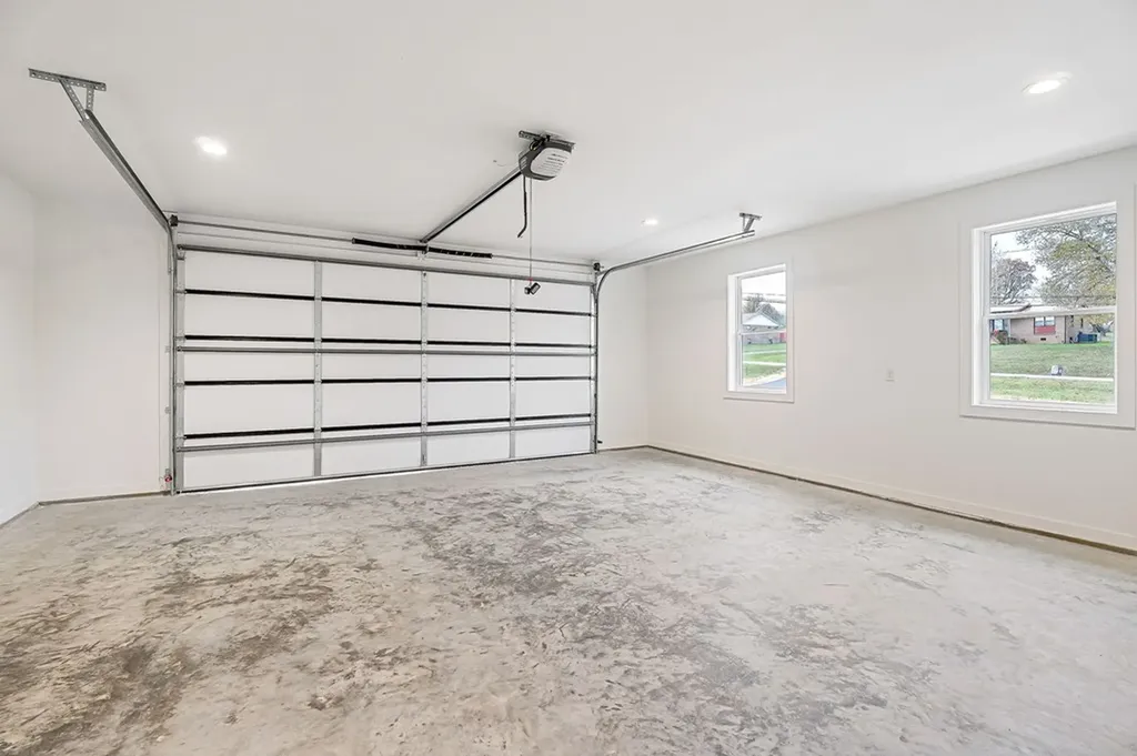 1004 N Spring Street Sparta TN 38583