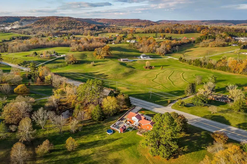 815 W Bockman Way Sparta TN 38583